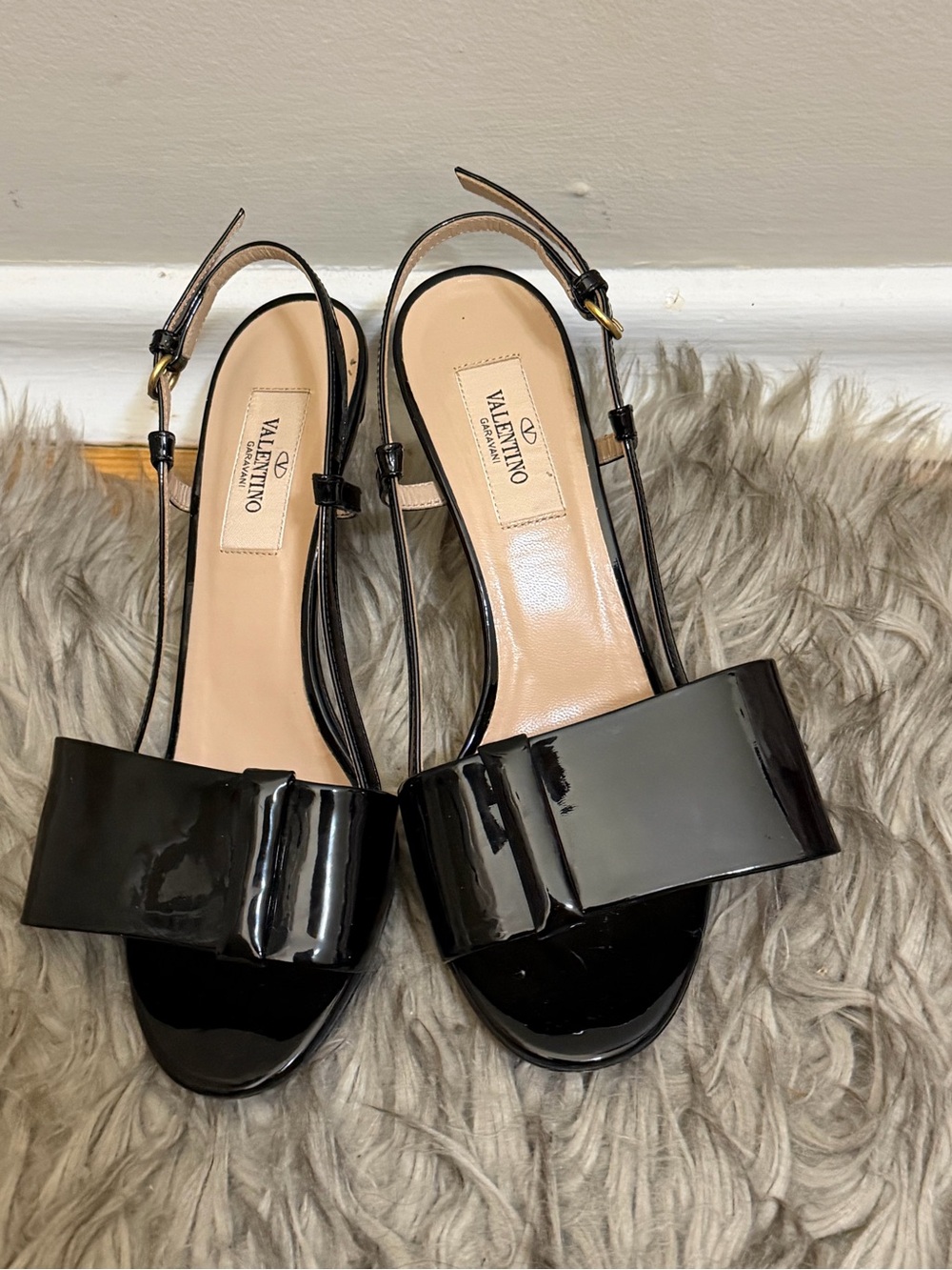 Valentino Garavani Black Patent Slingback Heels with Bow Accent